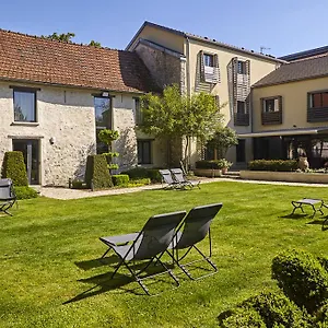 Les Herbes Folles Hotel Mauregard